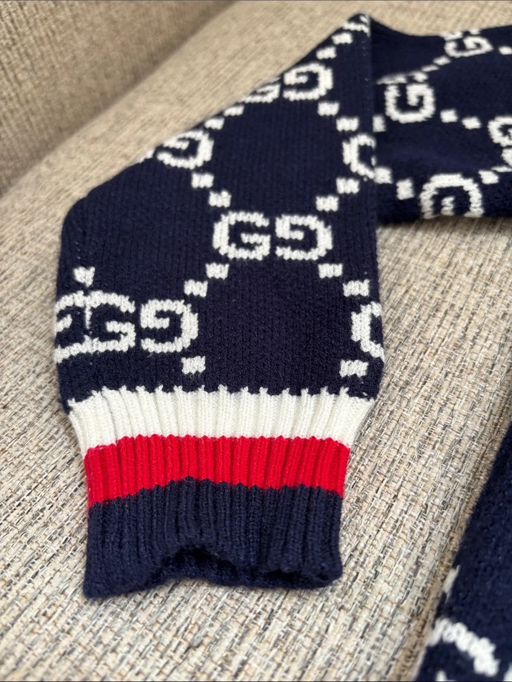 Kids Navy & White GG Logo Knit Cardigan w Red Trim no size tag look pics cute - Picture 6 of 10
